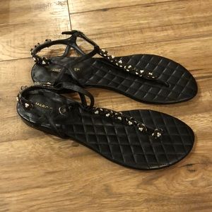 Marc Fisher Phantasia black t-strap sandals 10